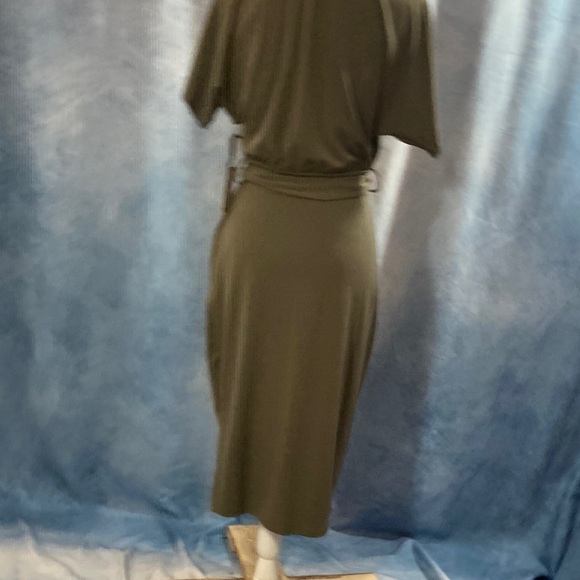 😍Best Price😍NWT Kensie Olive Green Boat Neck Tie Waist Shift Dress Short Sleeves - Picture 7 of 13